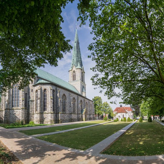 St. Alexanderkirche Wallenhorst. Foto: Thomas Remme / Gemeinde Wallenhorst St. Alexanderkirche Wallenhorst