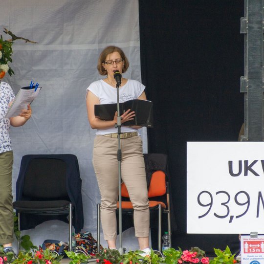 Live im „Kolping-Radio“ auf 93,9: Barbara Reichelt, Beatrix Weber und Lars Otte (von links). Live im „Kolping-Radio“ auf 93,9: Barbara Reichelt, Beatrix Weber und Lars Otte (von links).