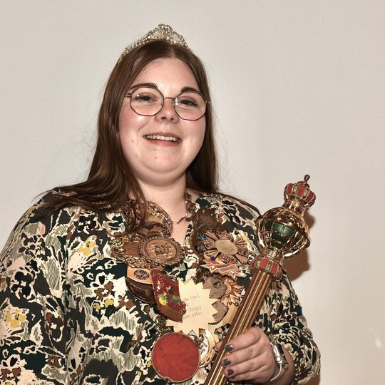 Prinzessin Christin I. (Placke) wird den KKC Hollage durch die Session 2023/2024 führen. Prinzessin Christin I.
