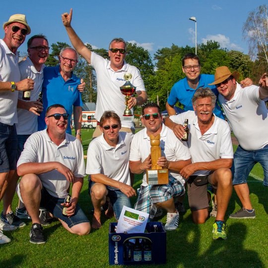 Kolping-Kubb-Turnier-Sieger 2019: die Blue White Devils. Kolping-Kubb-Turnier-Sieger 2019: die Blue White Devils.