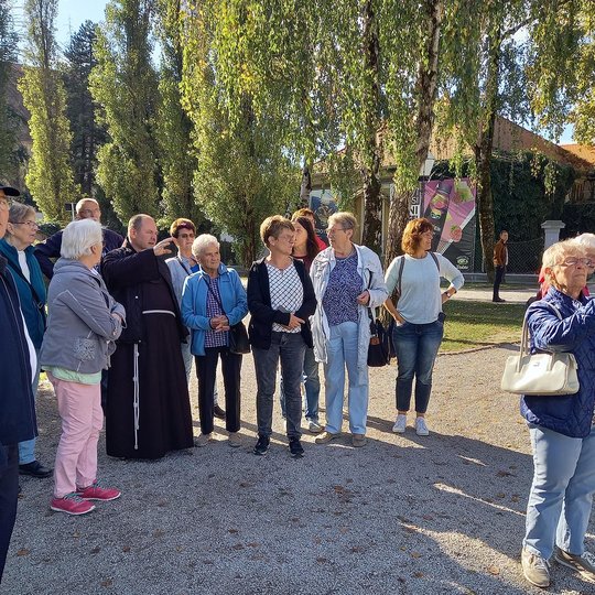 Wiedersehen und Stadtführung mit Pater Drago in Varaždin Wiedersehen und Stadtführung mit Pater Drago in Varaždin