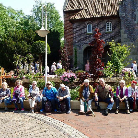 Kurze Pause an einem erlebnisreichen Tag in Westerstede. Kurze Pause an einem erlebnisreichen Tag in Westerstede.